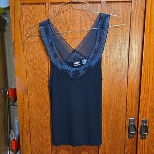 Warrior Girl Size Medium Ribbed Tank